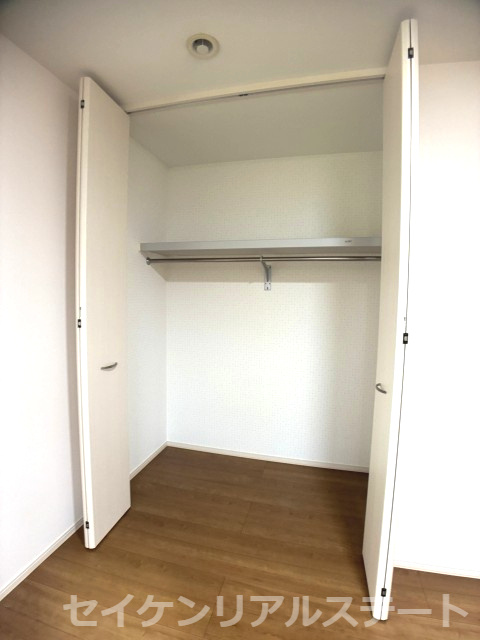 光が丘２丁目　中古戸建の収納