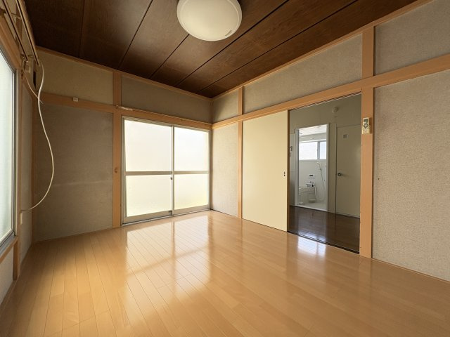 髙橋貸家の洋室