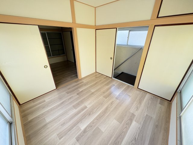 髙橋貸家の居間・リビング