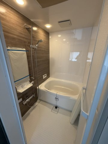 住吉宮町2丁目戸建ての浴室