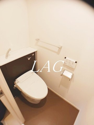 【トイレ】 | シェルズコート | トイレです。