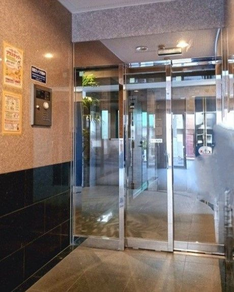 アヴニールのロビー