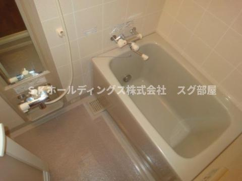 グランシャリオ氷上１番館の浴室|トイレ