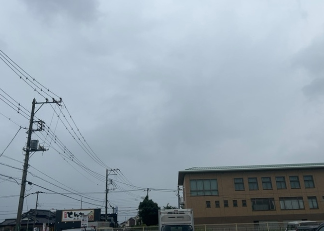 【展望】 | 眺望を気にして物件を探す場合、前面に建物が建っていないか現地で確認しましょう！前面に建物があると景色はもちろん、日当たりや風通しにも影響が出てきます。住んだ時のことを想像しながら現地見学をしましょう。
