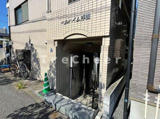 ベルハイム浮間のエントランス