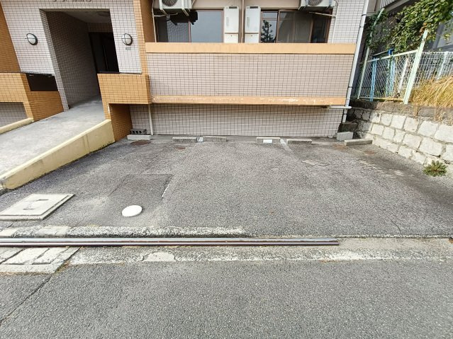 ライフプラス五日市三宅の駐車場|駐車場完備です