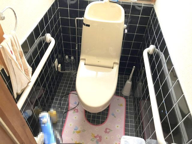 加陽　中古戸建　9DK+Sのトイレ
