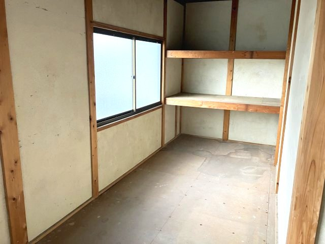 加陽　中古戸建　9DK+Sの収納