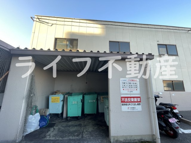 セピア辻井横小路の周辺