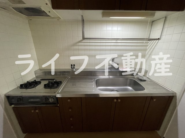 セピア辻井横小路のキッチン|きれいなキッチンです