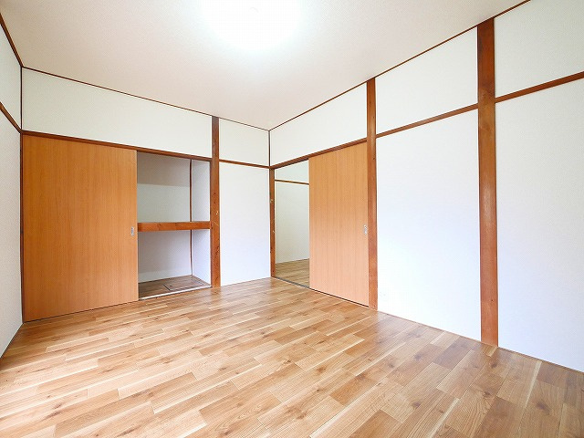 大西貸家の内装
