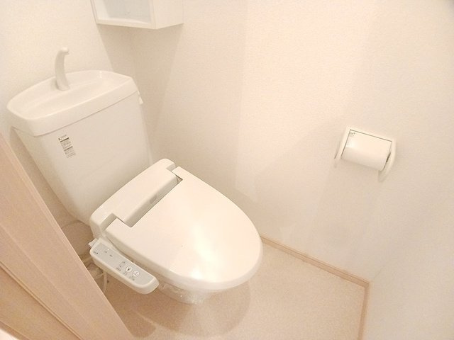 グランド　ソレイユ　Ａのトイレ