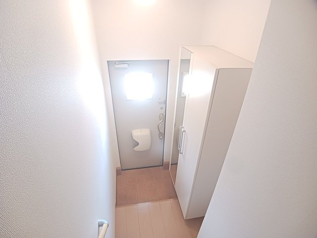 グランド　ソレイユ　Ａの玄関