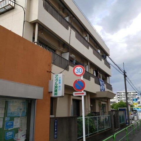 ワールドマンションの外観