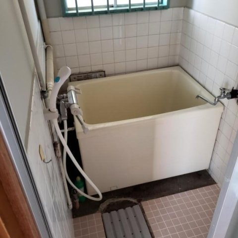 ワールドマンションの浴室