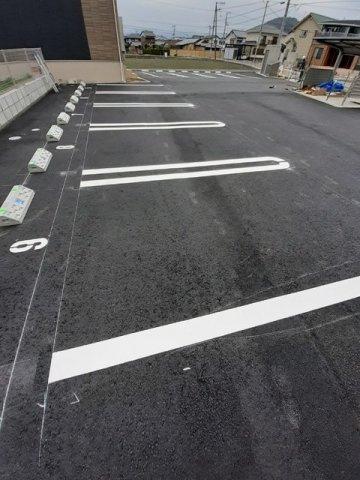 ボンヌール　Ⅰの駐車場|駐車場があります
