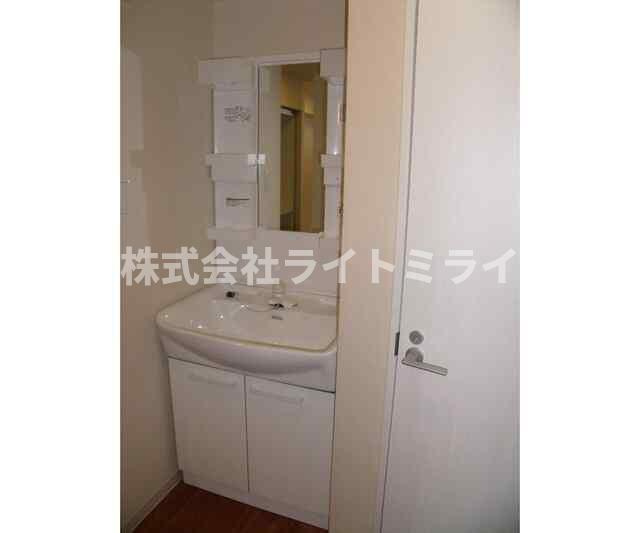 ＪＵＳＴ　ＷＥＬＬの洗面所| 