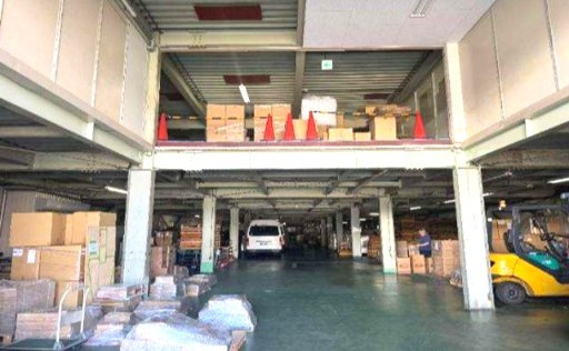 新田北町倉庫の内装