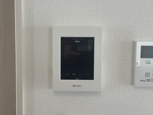 沖縄市東（全3棟）ラストC号棟のセキュリティ|C号棟　TVモニター付きインターフォン♪