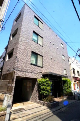 新宿区四谷４丁目の賃貸マンションの外観