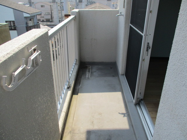 桑原ハイツ