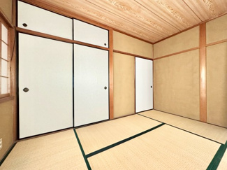 【和室】 | 宇治市木幡南山　中古戸建 | 【西側和室6.0帖】全居室6帖以上・収納付きで、2階の和室二部屋も広くお使い頂けます！
