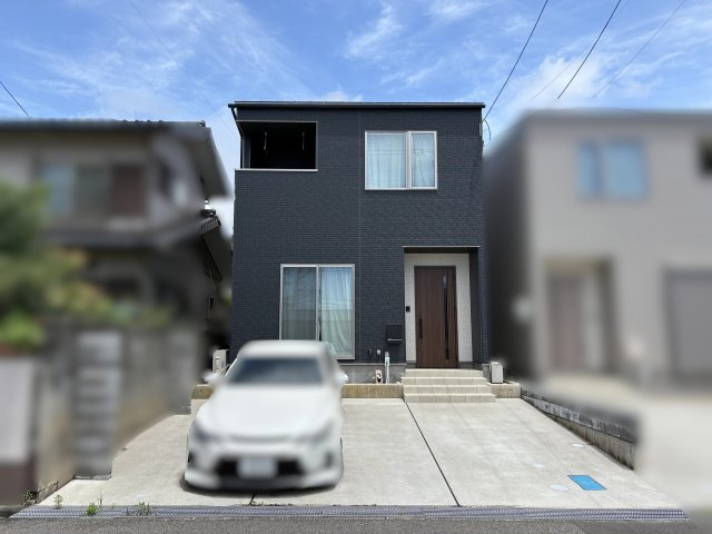 「築浅の太陽光発電6kw搭載済」香南市野市町みどり野　中古一戸建て