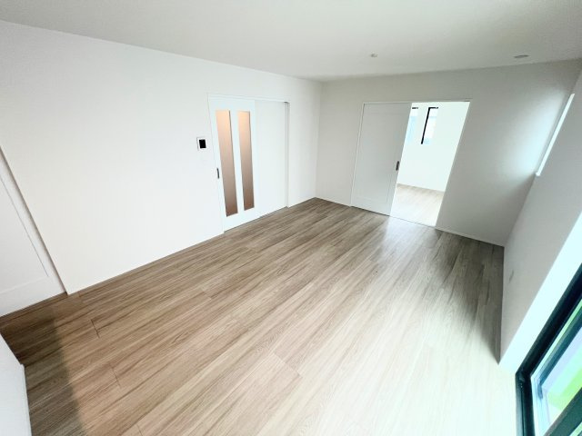 青梅市裏宿町　全5棟　新築戸建の居間・リビング