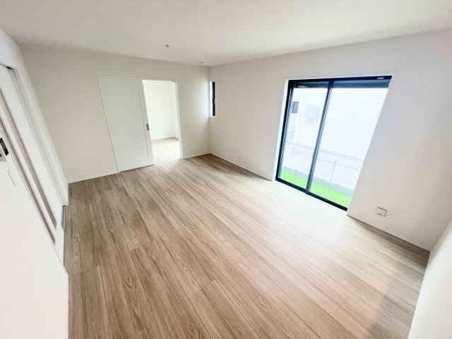 青梅市裏宿町　全5棟　新築戸建の居間・リビング