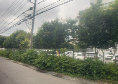 【展望】 | オハナ相武台 | 眺望を気にして物件を探す場合、前面に建物が建っていないか現地で確認しましょう！前面に建物があると景色はもちろん、日当たりや風通しにも影響が出てきます。住んだ時のことを想像しながら現地見学をしましょう。