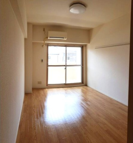 名古屋市中川区福住町の賃貸マンションの洋室