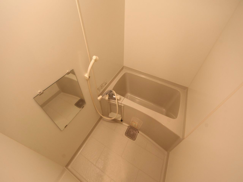 名古屋市中川区福住町の賃貸マンションの浴室