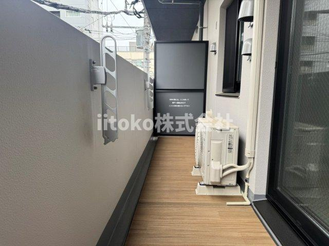 Y's本所のバルコニー
