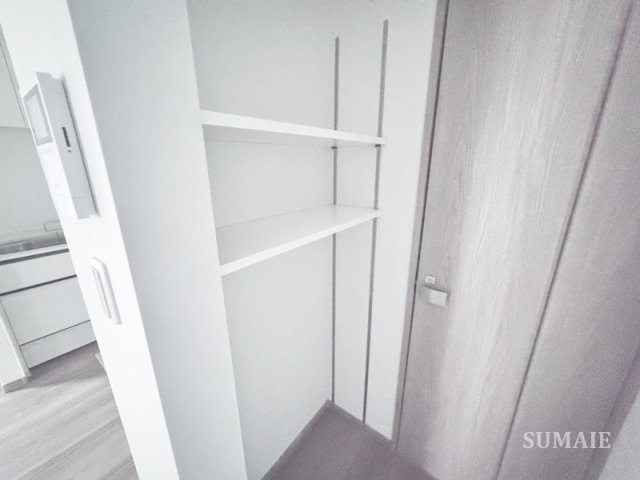 志茂4丁目戸建の収納|棚収納です