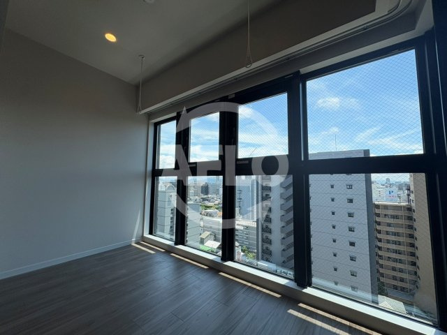 S-RESIDENCE谷町六丁目alo　中央小学校区の寝室|S-RESIDENCE谷町六丁目alo　サンルーム