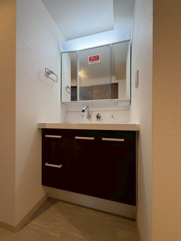 住友北23条シティハウスの独立洗面台