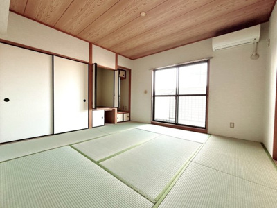 【和室】 | グリーンパレス | エアコン設置済みの和室。寝室や客間として使用可能です