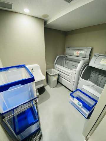 低層マンションですが、各階にごみ置き場があるのは嬉しいです。