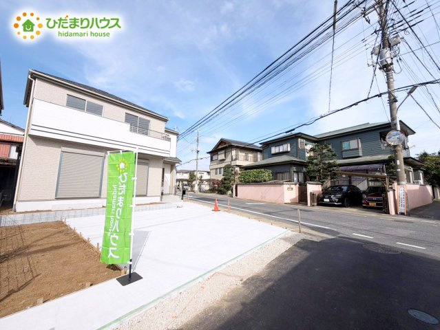 野田市清水670　新築戸建　B号棟の駐車場|2台分可能な駐車スペース(^^)/車種により異なる場合がございます。