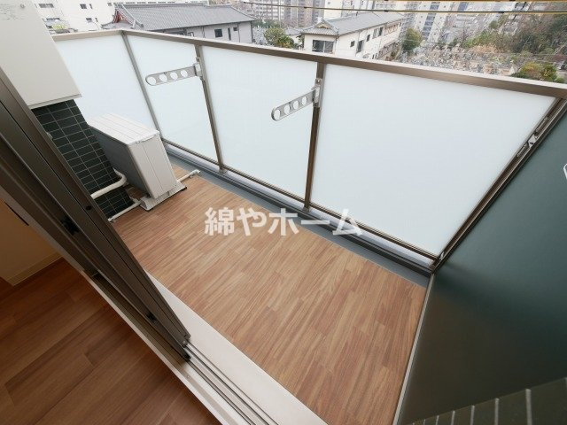 プレサンス上町台夕陽丘のバルコニー|バルコニーがあります