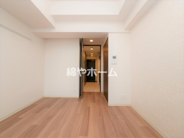 プレサンス上町台夕陽丘の寝室|落ち着いて過ごせるお部屋なので、寝室にいかがでしょうか