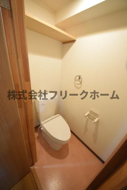 小金井市本町５丁目の賃貸マンションのトイレ