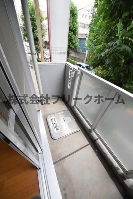 小金井市本町５丁目の賃貸マンションのバルコニー