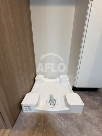 S-RESIDENCE谷町六丁目alo　中央小学校区の洗面所|S-RESIDENCE谷町六丁目alo　洗濯機置き場