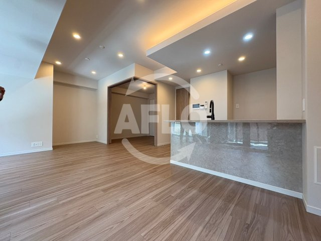 S-RESIDENCE谷町六丁目alo　中央小学校区の居間・リビング|S-RESIDENCE谷町六丁目alo　リビング