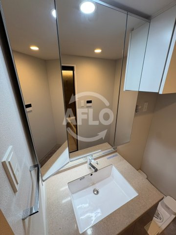 S-RESIDENCE谷町六丁目alo　中央小学校区の独立洗面台|S-RESIDENCE谷町六丁目alo　洗面台