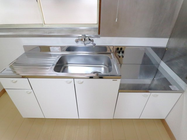 成田ハイムのキッチン