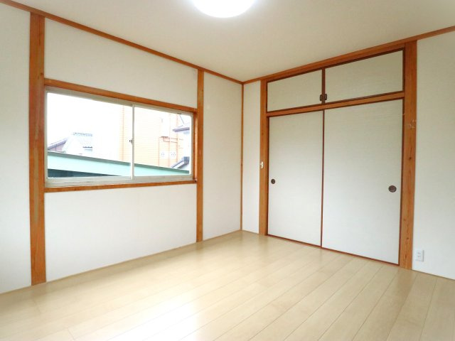 成田ハイムの洋室