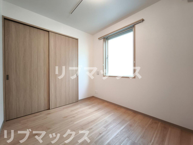 【寝室】