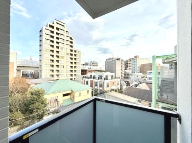 コンポジット渋谷初台の展望|近くに高い建物がなく眺望も良好です